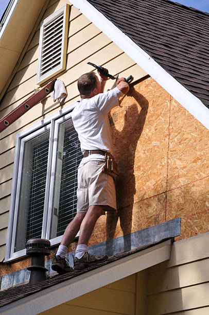 How To Choose The Right Materials for Your Siding Installation in 'Cumberland, KY